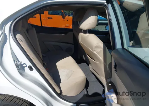 2021 Toyota Camry Le из США, поврежденный, VIN 4T1C11AK2MU454065